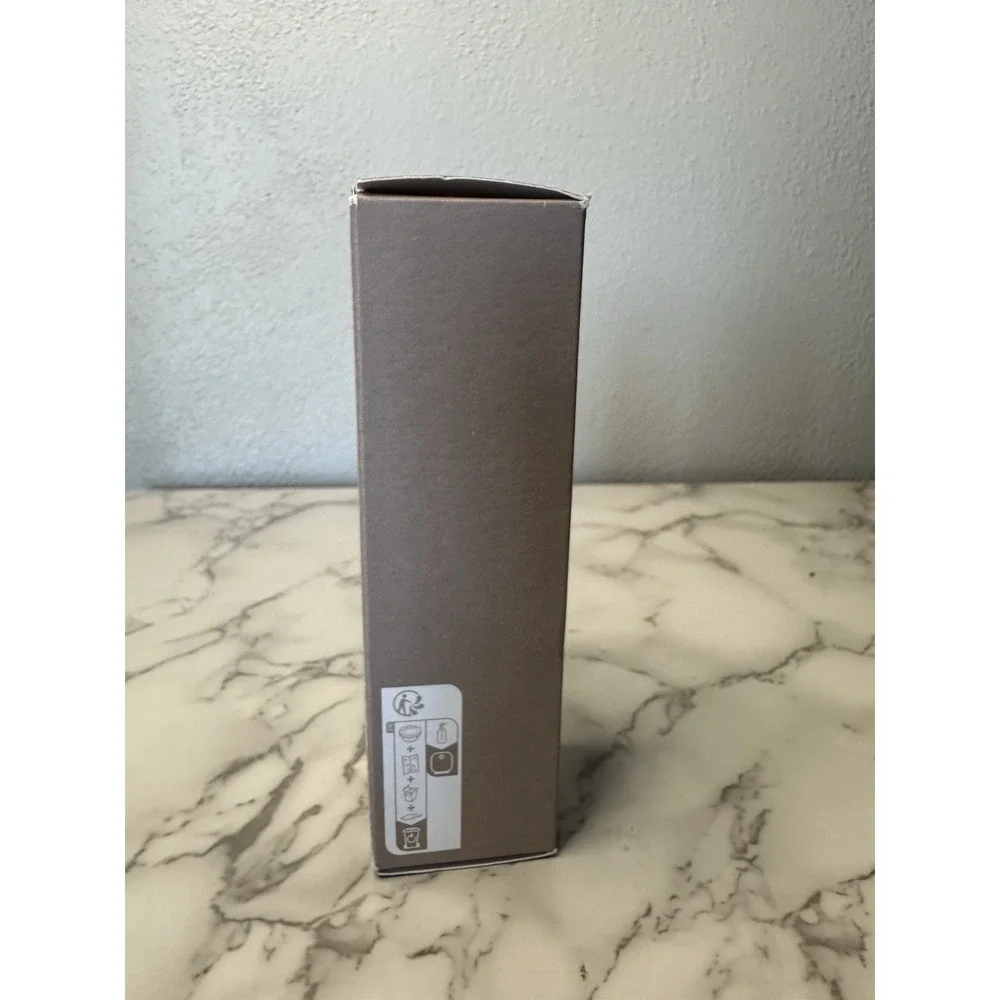 Rose Inc Softlight Skin-Smoothing Liquid Foundation. 26N Deep Neutral.‎ New. 1oz